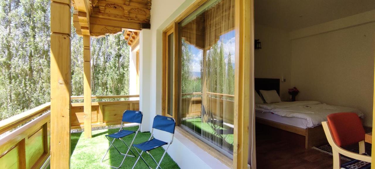 Rock Castle Residency Hotel Leh Bagian luar foto