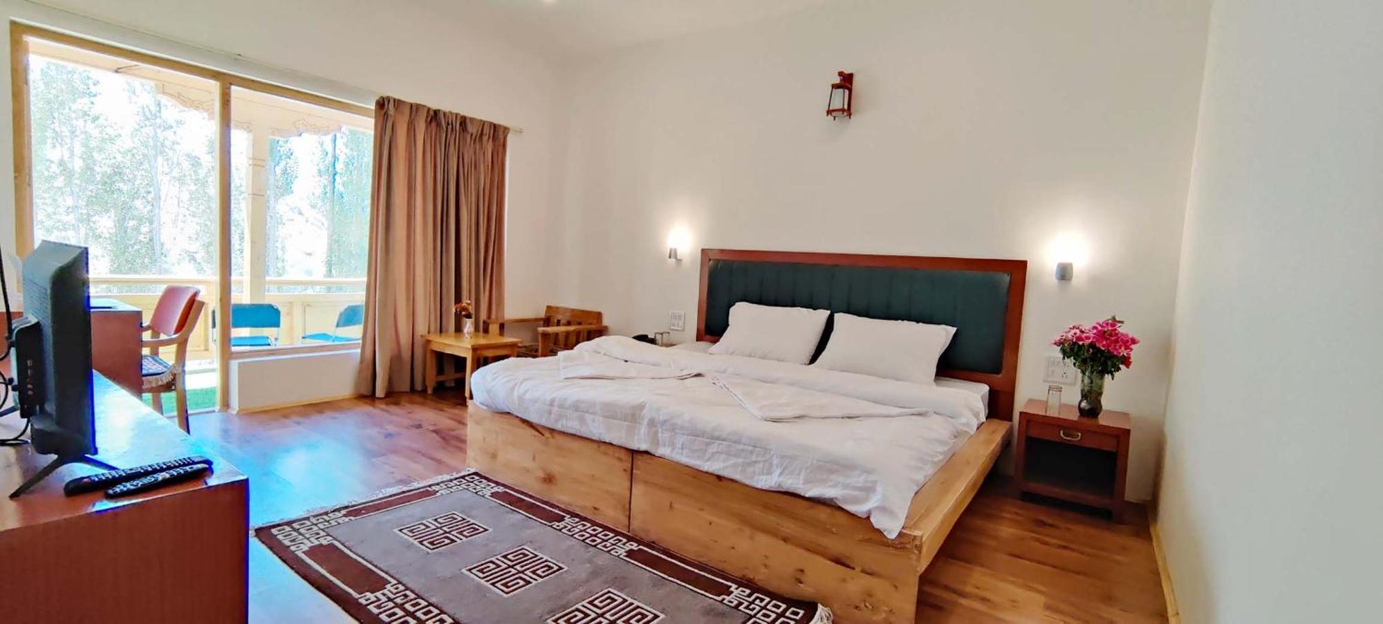 Rock Castle Residency Hotel Leh Bagian luar foto